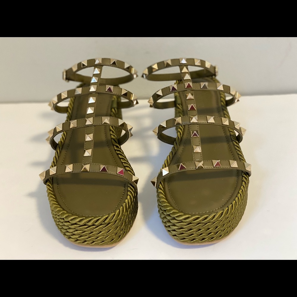 VALENTINO GARAVANI ROCKSTUD ROPE PLATFORM WEDGE